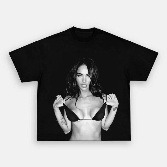 MEGAN FOX 12.26 TEE